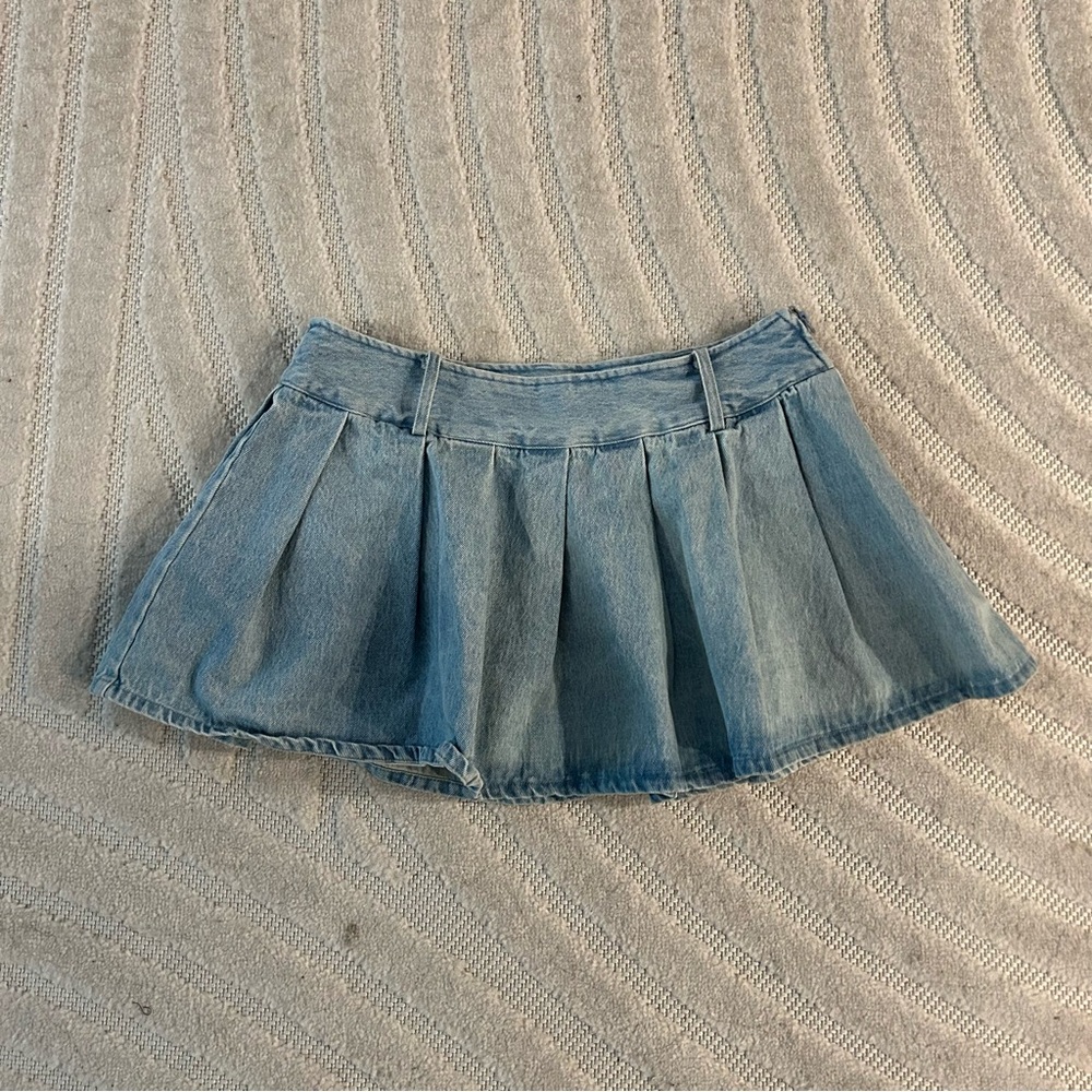 Social Collision Y2K Denim Pleated Mini Skirt - L